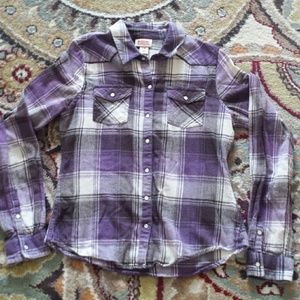 LAST CHANCE Button down flannel. Purple plaid M